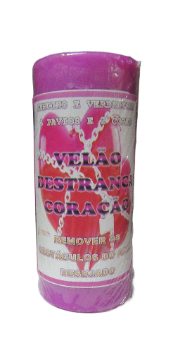 Vela cor-de-rosa com etiqueta branca e rosa contendo texto em português
