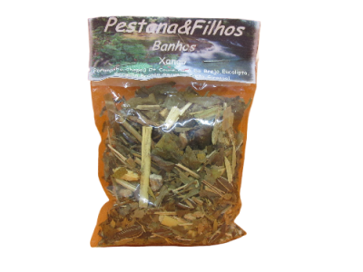 Pacote de ervas para banhos com rótulo Pestana & Filhos Xangó