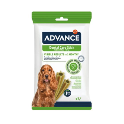 Pacote branco e verde de palitos dentais para cães, com imagem de cão castanho e texto ADVANCE.