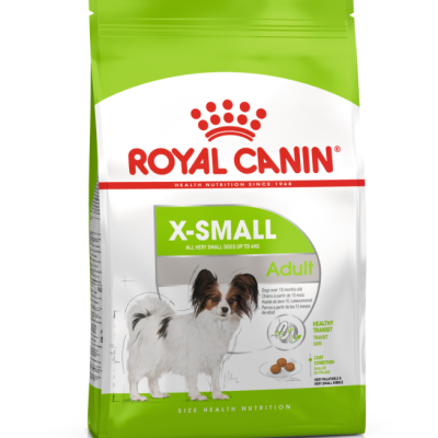 Saco de ração Royal Canin X-Small Adult verde branco e vermelho com imagem de cão pequeno