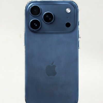 Smartphone azul escuro com três câmaras e logótipo da Apple