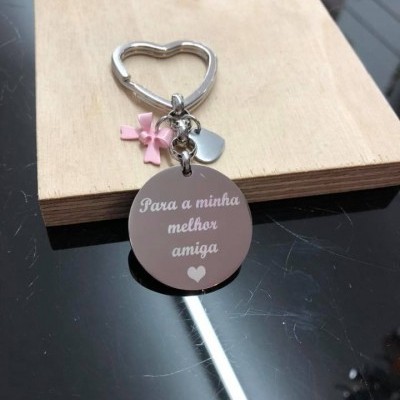 https://www.pimentarosalove.com/product/porta-chaves-melhor-amiga
