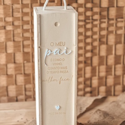 https://www.pimentarosalove.com/product/caixa-vinho-pai