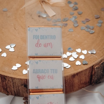https://www.pimentarosalove.com/product/conjunto-3-napolitanas-foi-dentro-de-um-abraco