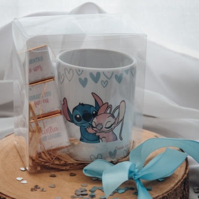 https://www.pimentarosalove.com/product/caneca-e-conjunto-3-napolitanas-foi-dentro-de-um-abraco
