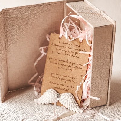 https://www.pimentarosalove.com/product/convite-anjo-tons-rosa