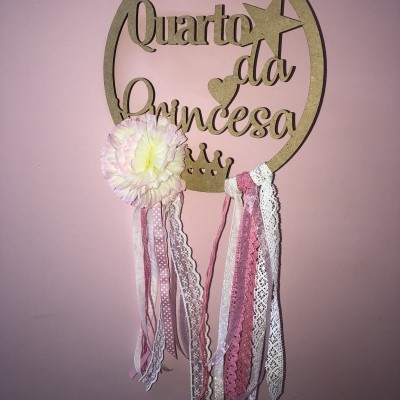 https://www.pimentarosalove.com/product/caca-sonhos-quarto-princesa-2