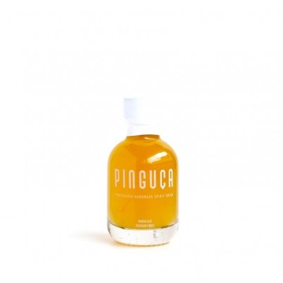 Frasco pequeno de vidro amarelo com tampa branca e rótulo PINGUÇA.