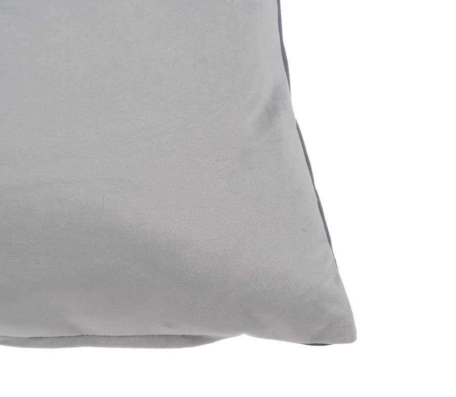 Almofada em Veludo Cinza 60x60 Almofada cinzenta em tecido macio com costuras nas bordas