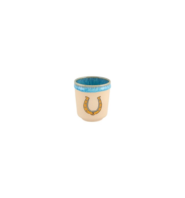Copo de Café Lucky Shot Copo de cerâmica bege com ferradura amarela e interior azul