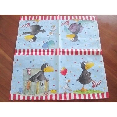 Guardanapo de papel com desenhos de corvo e criatura com balão, fundo azul com bolinhas e borda vermelha às riscas