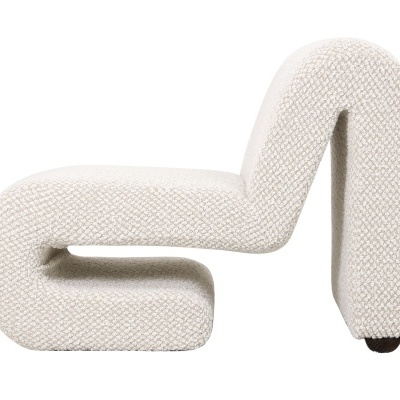 Cadeira moderna curva branca em tecido texturizado