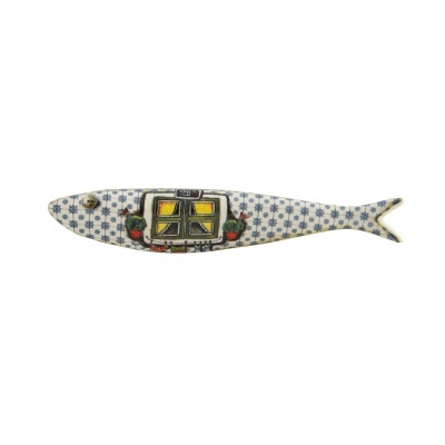 https://www.pinheirobravo.pt/product/sardinha-bordallo-pinheiro-janela-de-alfama