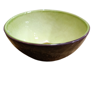 tigela de cerâmica verde e castanha
