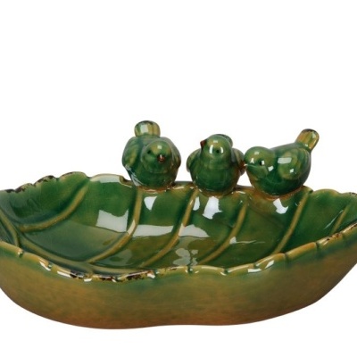 https://www.pinheirobravo.pt/product/folha-verde-com-3-passarinhos-25x15-5xh8cm
