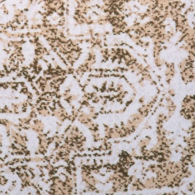 Tapete bege com padrões geométricos castanhos em relevo