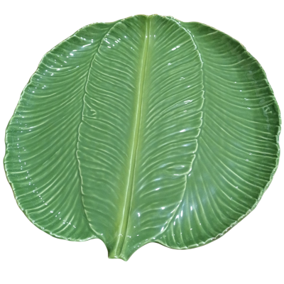 Plato decorativo verde em forma de folhas grandes