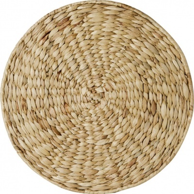 https://www.pinheirobravo.pt/product/individual-de-rattan-o-38-cm