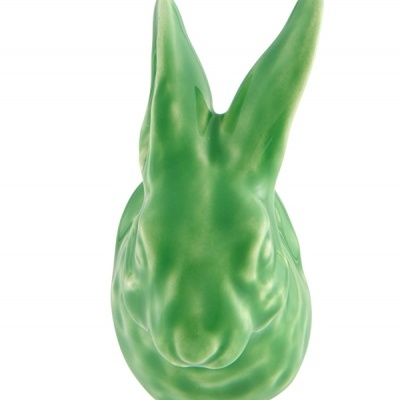 Cabeça decorativa de coelho verde