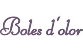 Logótipo da marca 'Boles d'olor' em fonte cursiva roxa.