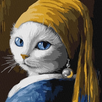 Gato branco com lenço amarelo e brinco de pérola