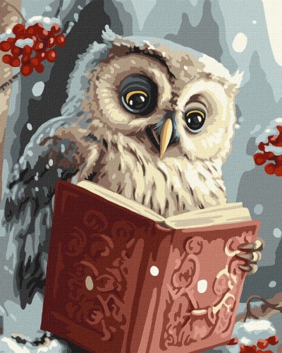 Pintura a óleo de coruja segurando livro vermelho com padrão decorativo e bagas vermelhas ao fundo