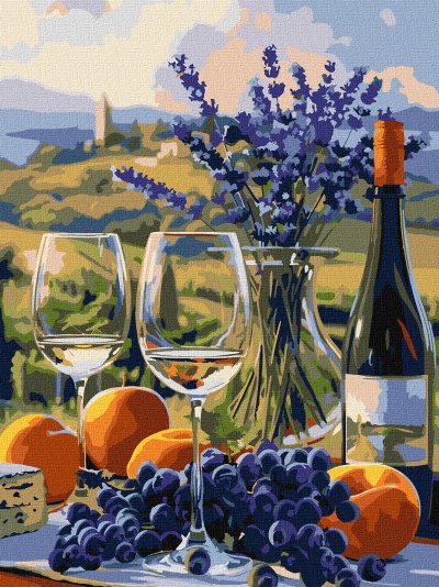 Pintura a óleo com duas taças de vinho, uvas, frutas, queijo, flores num jarro e garrafa de vinho com paisagem campestre ao fundo
