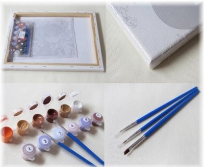 Kit de pintura com pincéis azuis, tintas numeradas, tela e embalagem branca.