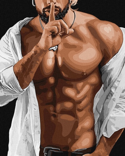 Homem com tronco definido e camisa branca aberta a fazer gesto de silêncio