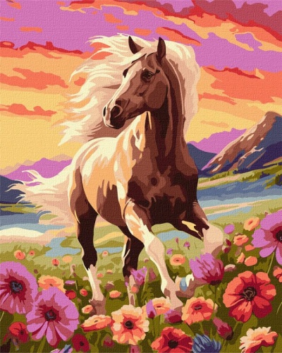 Pintura de cavalo castanho claro correndo numa campina florida sob céu colorido