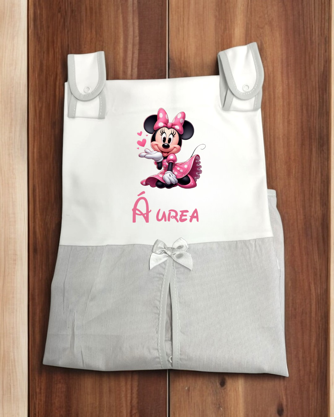 Organizador tecido branco e cinzento com imagem Minnie Mouse e texto ÁUREA
