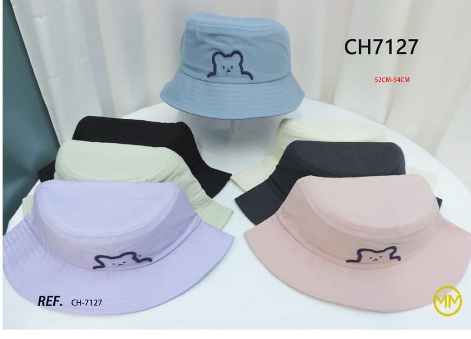 Conjunto de chapéus de balde coloridos com bordado de urso e texto CH7127