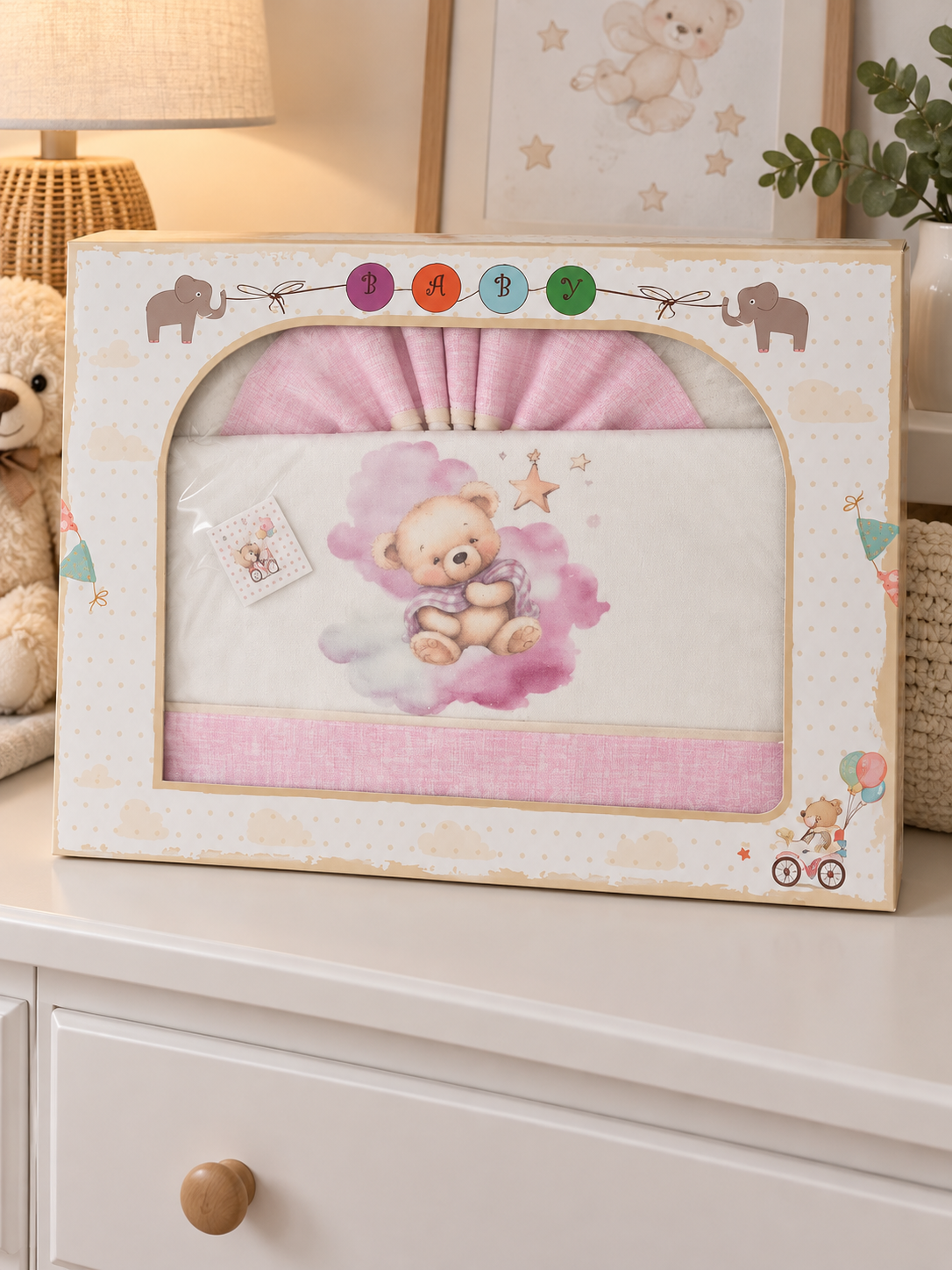 Conjunto de cama para bebé rosa e branco com ursinho ilustração em caixa decorada