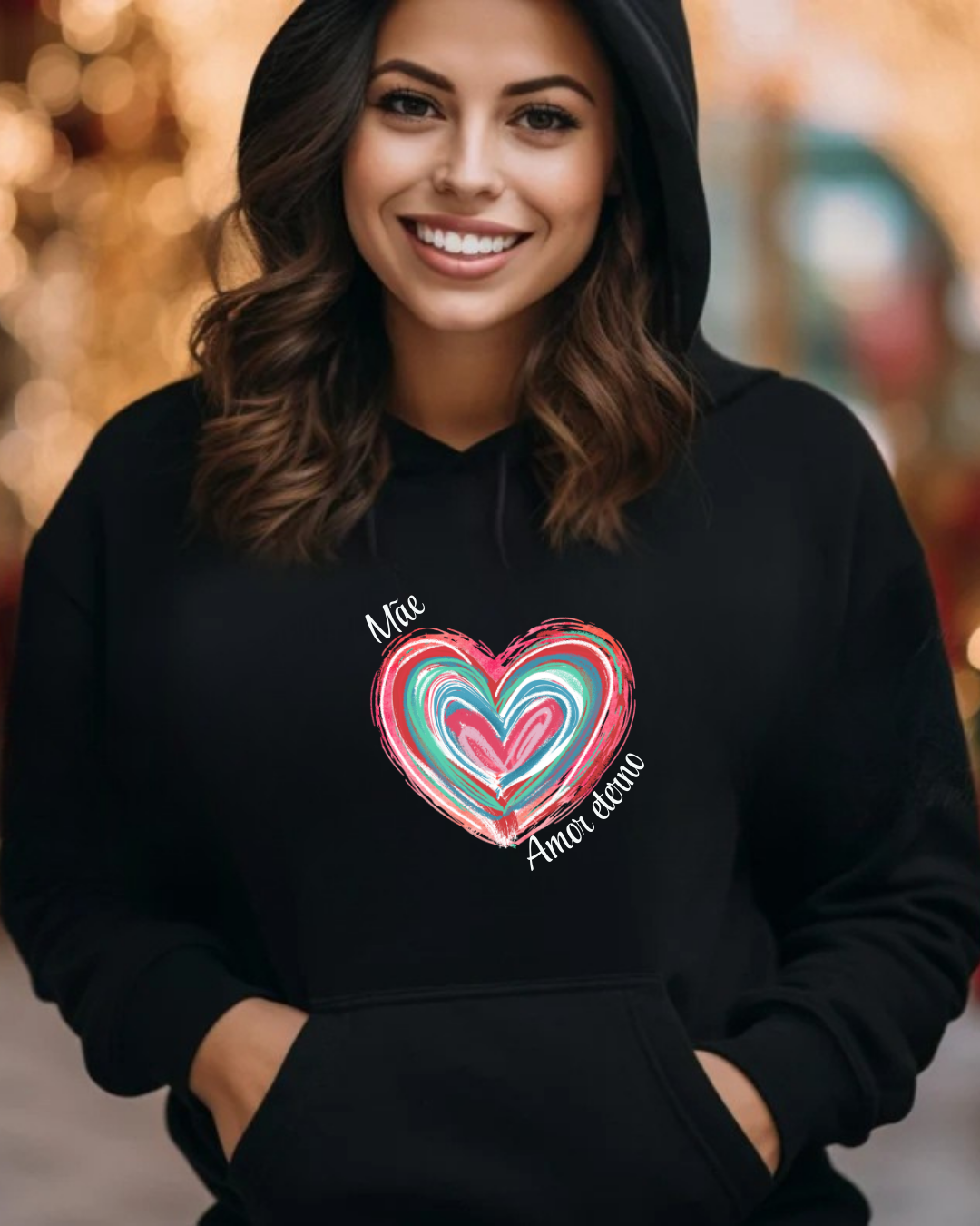 Mulher com sweatshirt preta de capuz com coração colorido e texto
