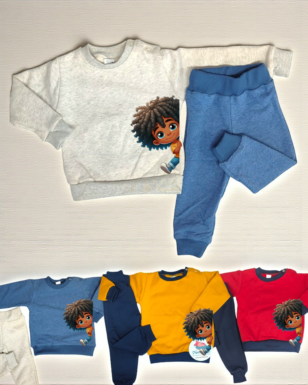 Conjunto infantil colorido com camisola e calças, estampa de personagem animado