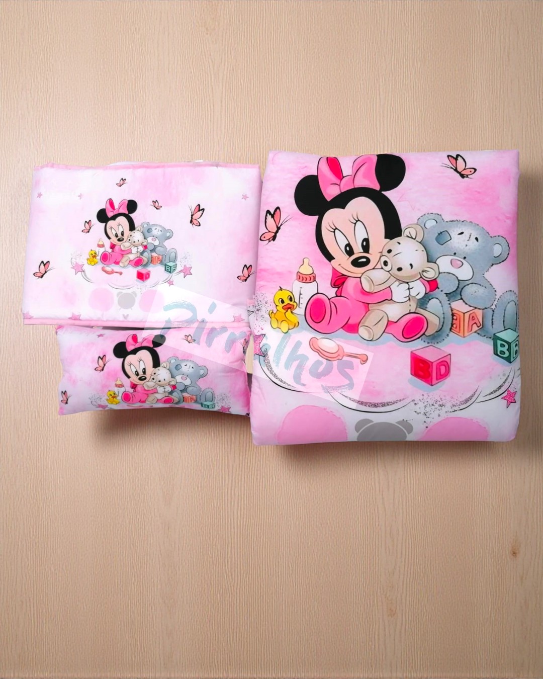Conjunto de têxteis para bebé com estampa Minnie rosa e ursinhos