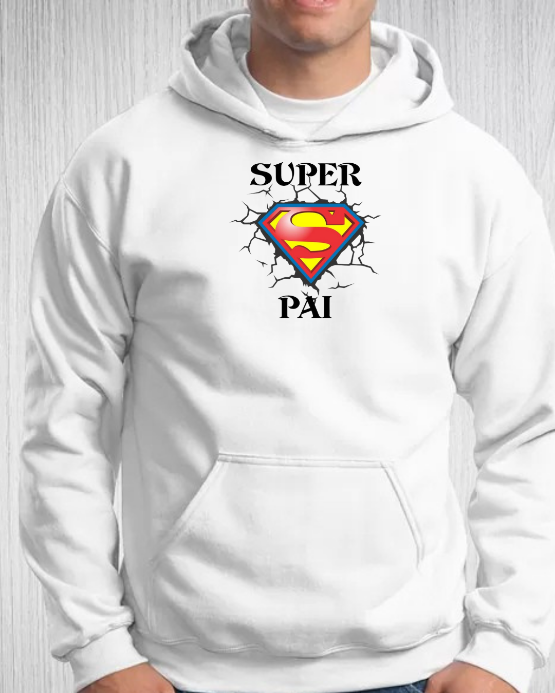 Sweatshirt branca com símbolo do Super-Homem e texto SUPER PAI