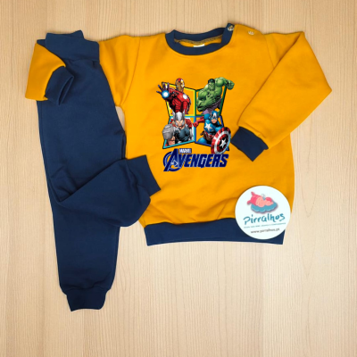 Conjunto de roupa infantil com camisola amarela Marvel Avengers e calças azuis