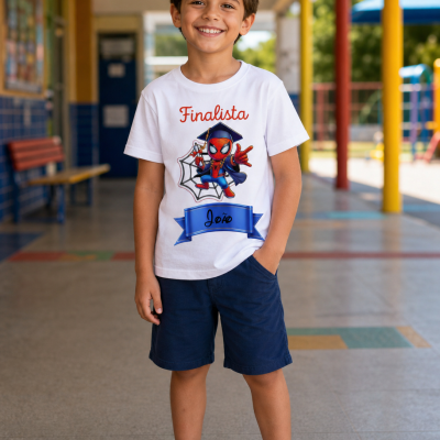 Camisola branca infantil com estampa do Homem-Aranha e texto Finalista