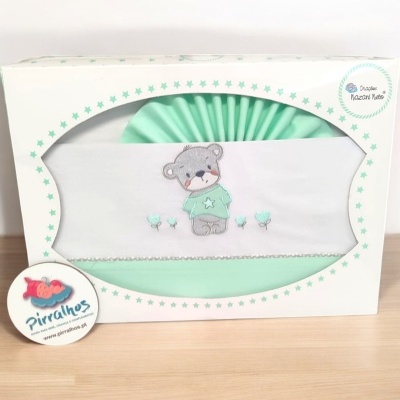 Jogo de cama para bebé com urso bordado em branco e verde