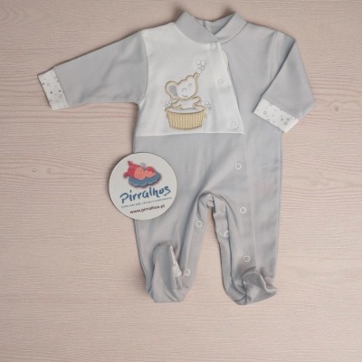 Macacão cinzento e branco para bebé com ursinho e botões de pressão