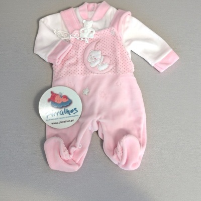 Macacão de bebé cor de rosa e branco com ursinho e prendador de chupeta