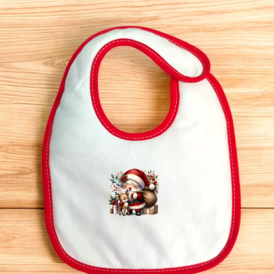 Babete branco com contorno vermelho e estampa de Pai Natal e rena