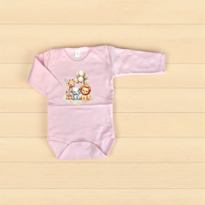 Body de bebé cor-de-rosa com ilustração de girafa, elefante e leão.