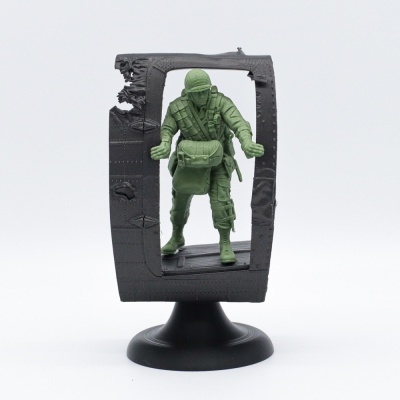 Estátua de Paraquedista Militar "O Salto" - Versão Pequena