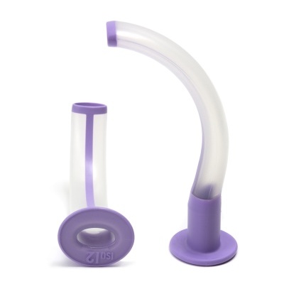 Tubo plástico transparente com extremidades roxas e texto ISO 12 na base.