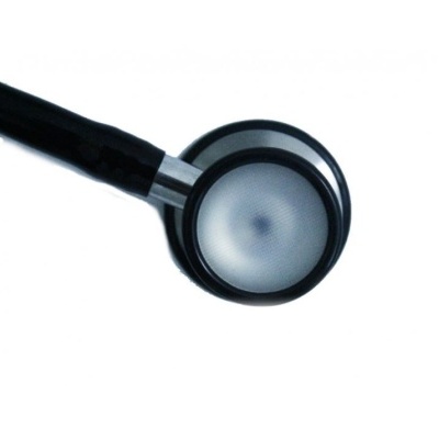 Estetoscópio com diafragma metálico prateado e tubo preto