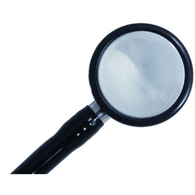 Lupa de mão com armação e punho pretos