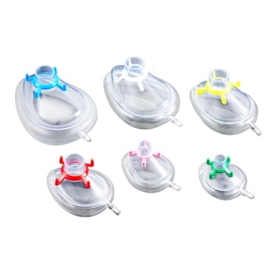 Máscaras anestésicas transparentes com válvulas coloridas em diferentes tamanhos