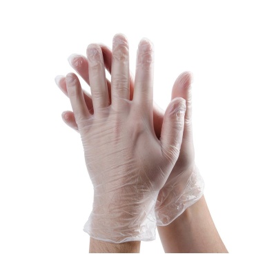 Par de luvas descartáveis transparentes em mãos